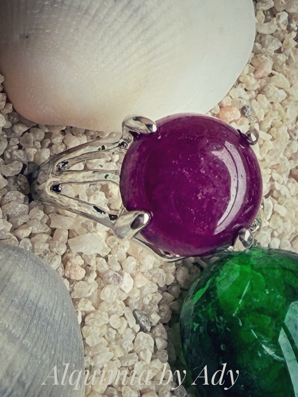 KUNSITE Deep Purple Cabochon Silver Ring